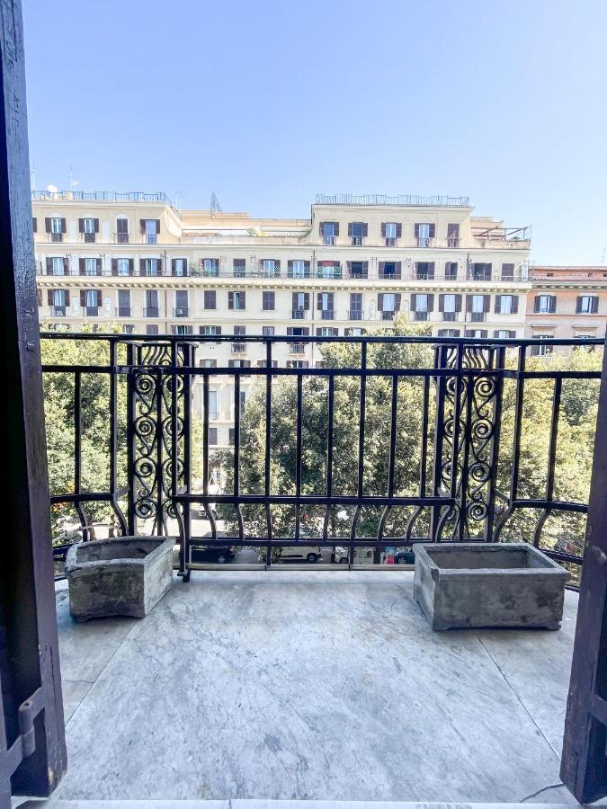 Camera Matrimoniale Deluxe con Balcone