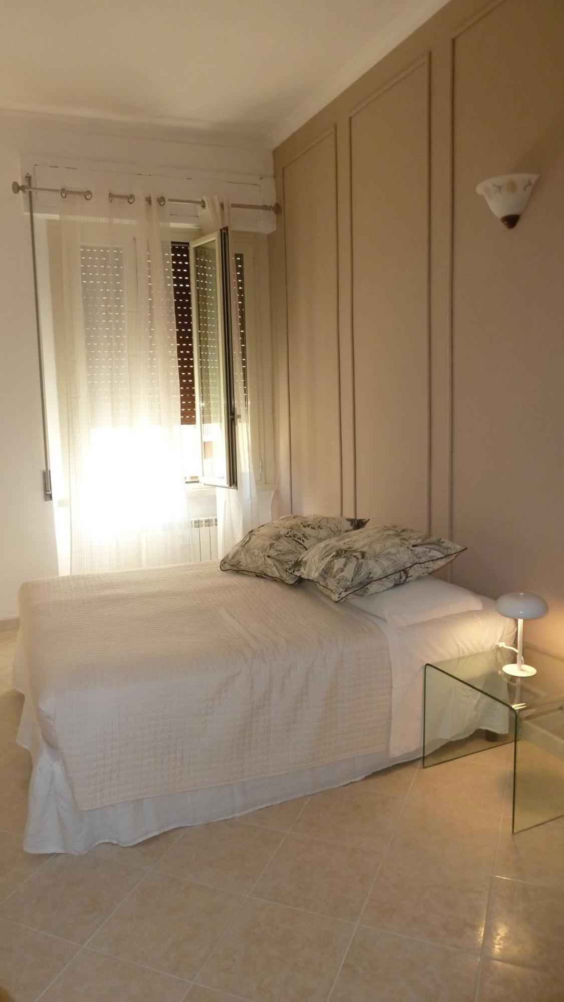 Double Room,1551458047:JPEG