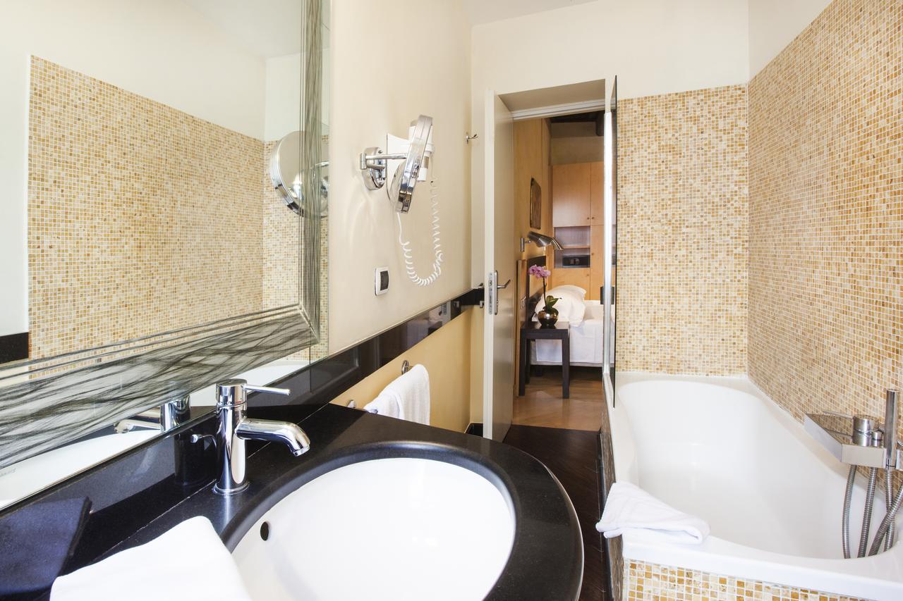 Superior Double or Twin Room with Terrace,643714587:JPEG