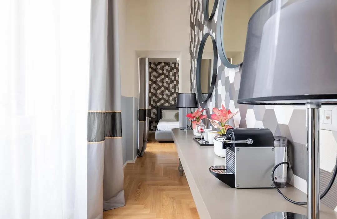 Suites Romae Rex-1