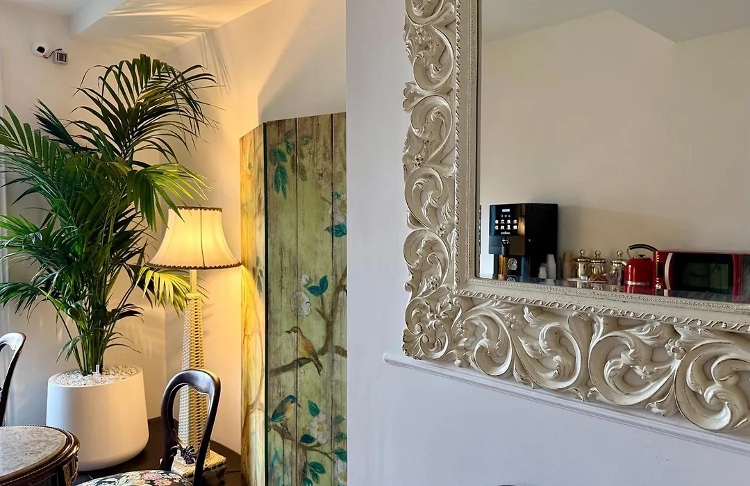 Imperial Suite Guest House-1