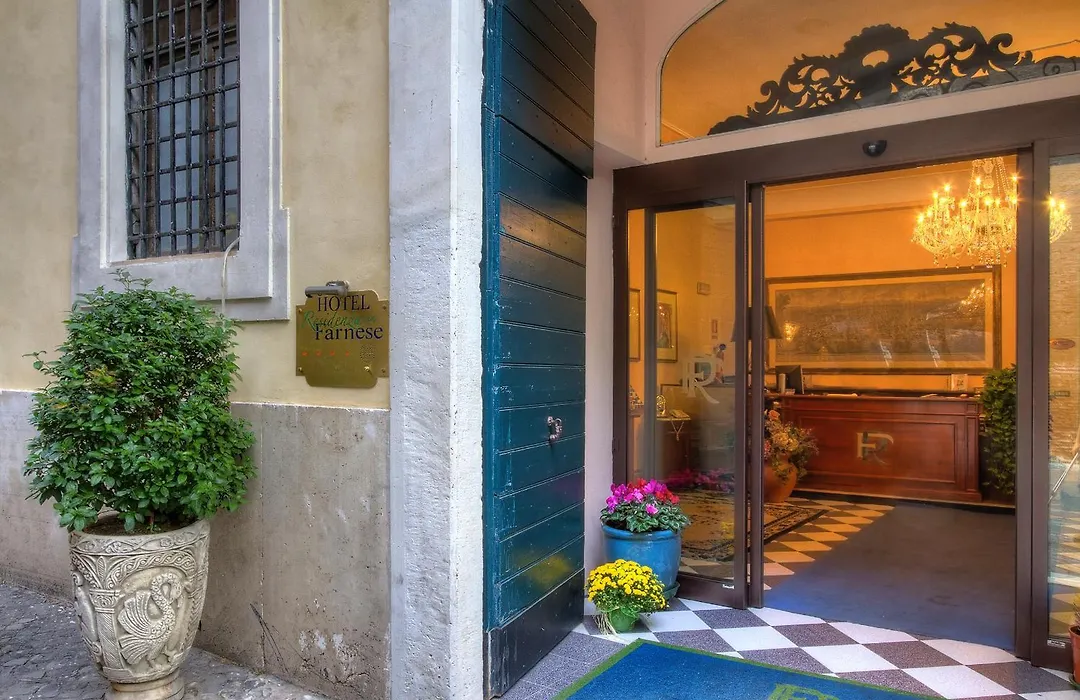 Hotel Residenza In Farnese-1