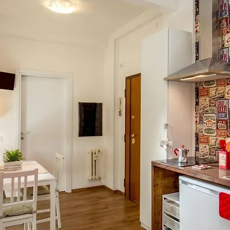 Sweet Home Piramide Rooms-2