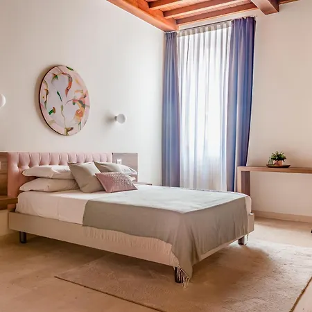 Grand Master Suites-2