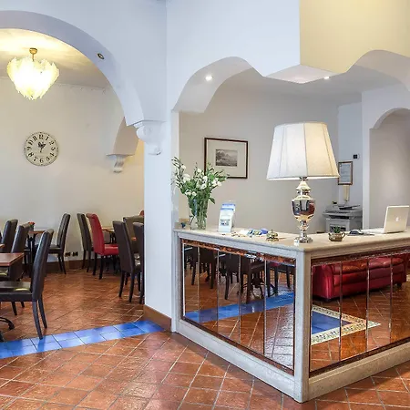 Hotel Caracciolo-3