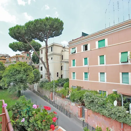 Scalini Di Trastevere-3