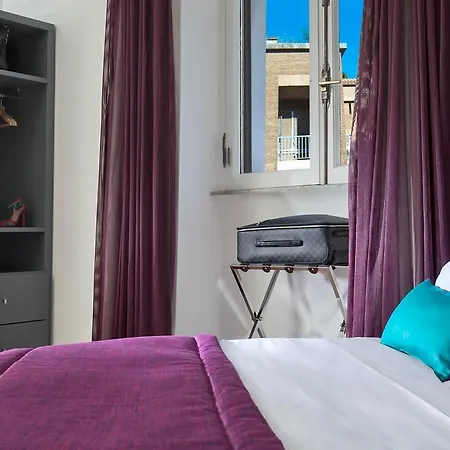 Boutique Centrale Relais-2