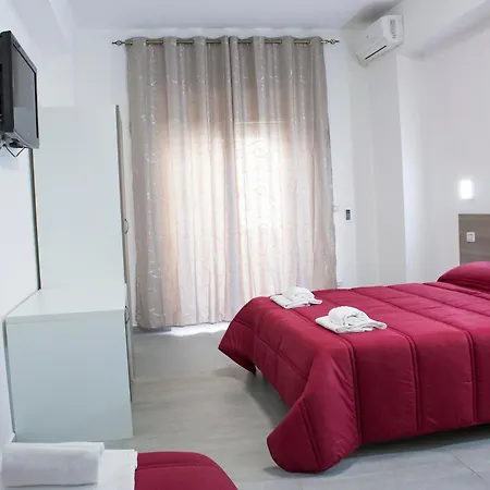 Tiburtina Royal Suites-3