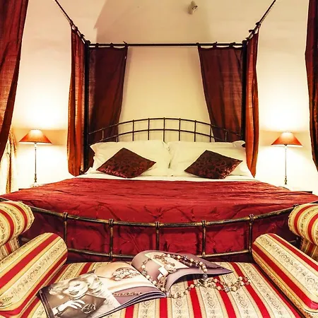 Tolentino Suites-3